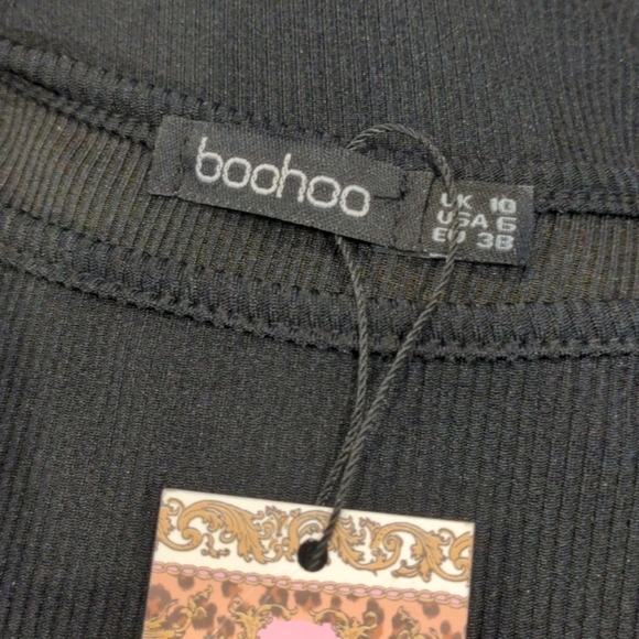 Boohoo Short Sleeve Tee and Bike Shorts Matching Set in Black size 6 - Picture 3 of 4